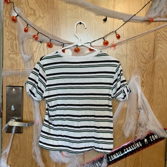 Shirt - Picture 2 of 3